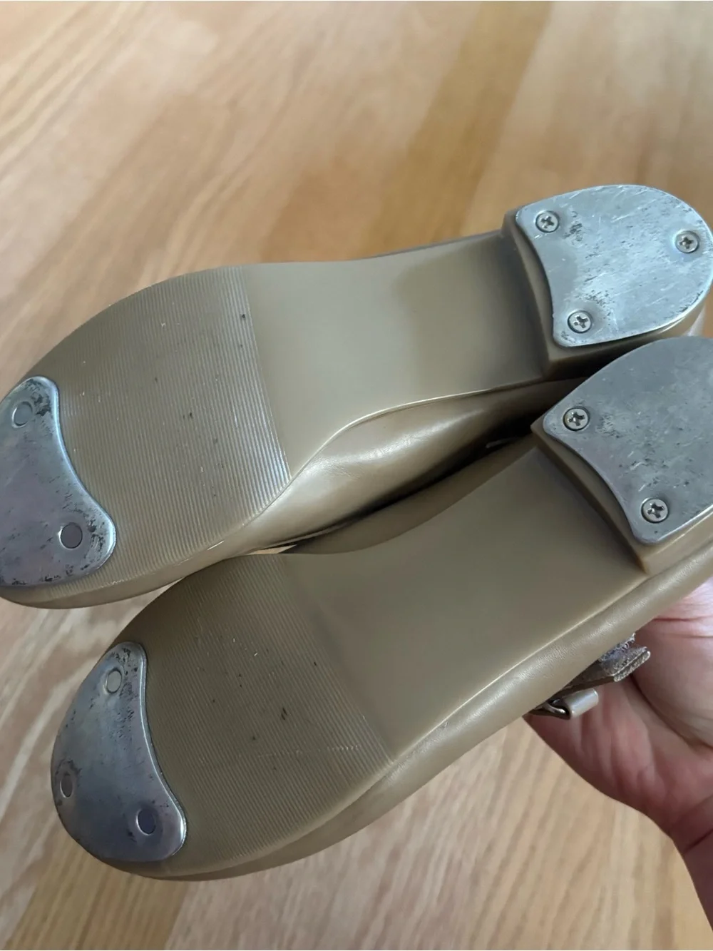 Spotlight Taupe Tan Tap Dance Shoes Sz 1 Kids Girls